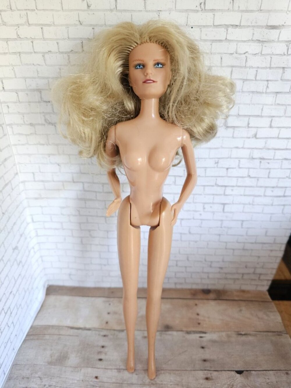 Matchbox The Real Model Collection Christie Brinkley Nude Blonde Supermodel Doll - Picture 2 of 5